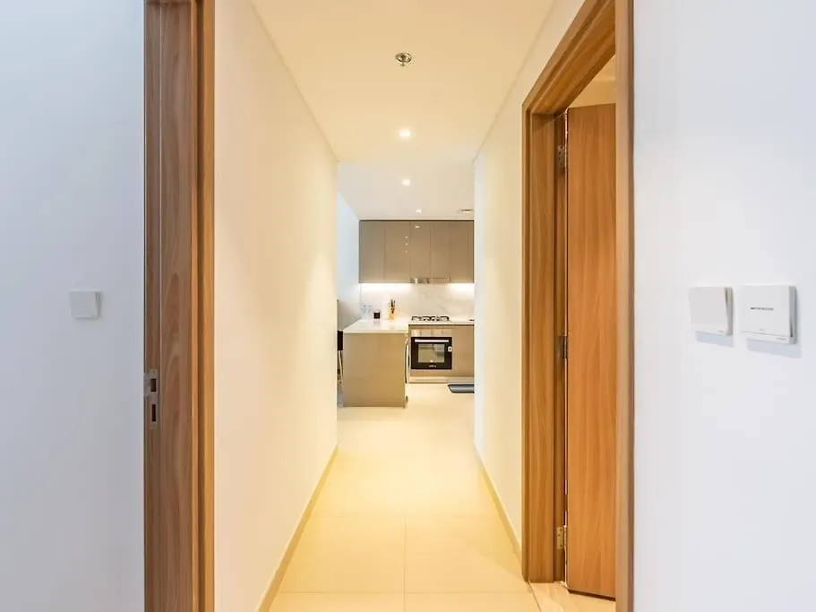 Luxury Meydan Escape Condo With City Views Dubai Daire