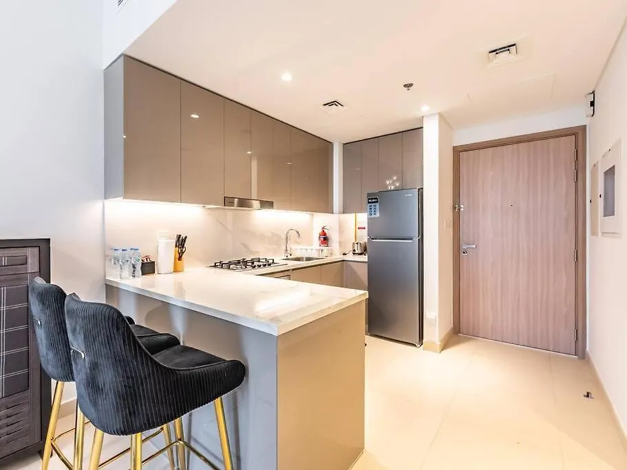 Daire Luxury Meydan Escape Condo With City Views Dubai Birleşik Arap Emirlikleri