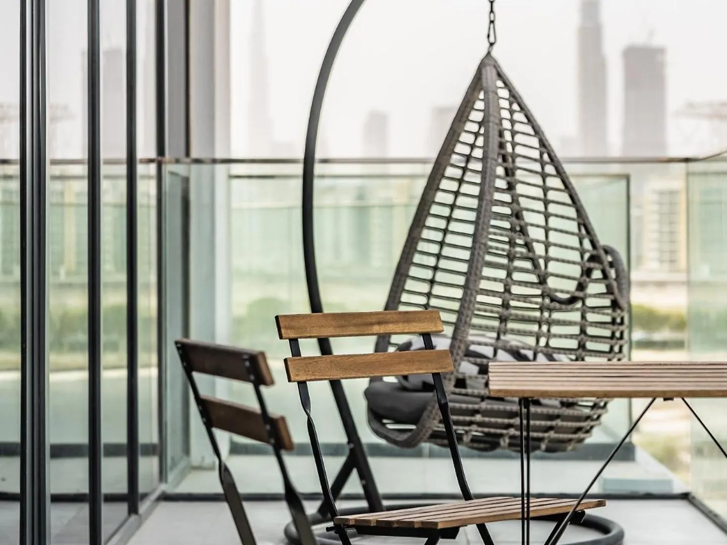 Luxury Meydan Escape Condo With City Views Dubai Lejlighed