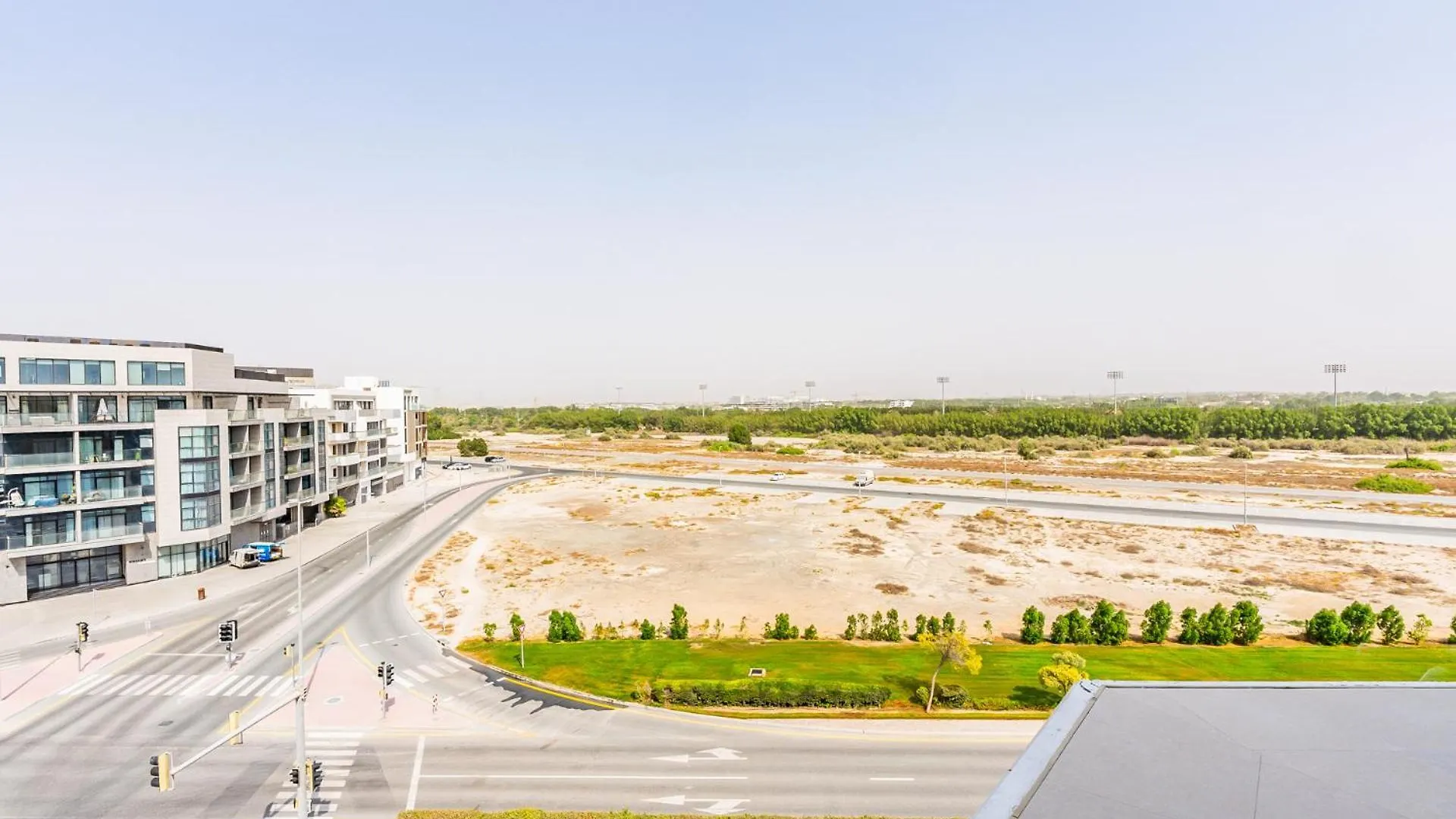 Luxury Meydan Escape Condo With City Views Dubai