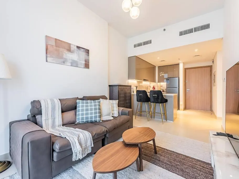 Luxury Meydan Escape Condo With City Views Dubai United Arab Emirates