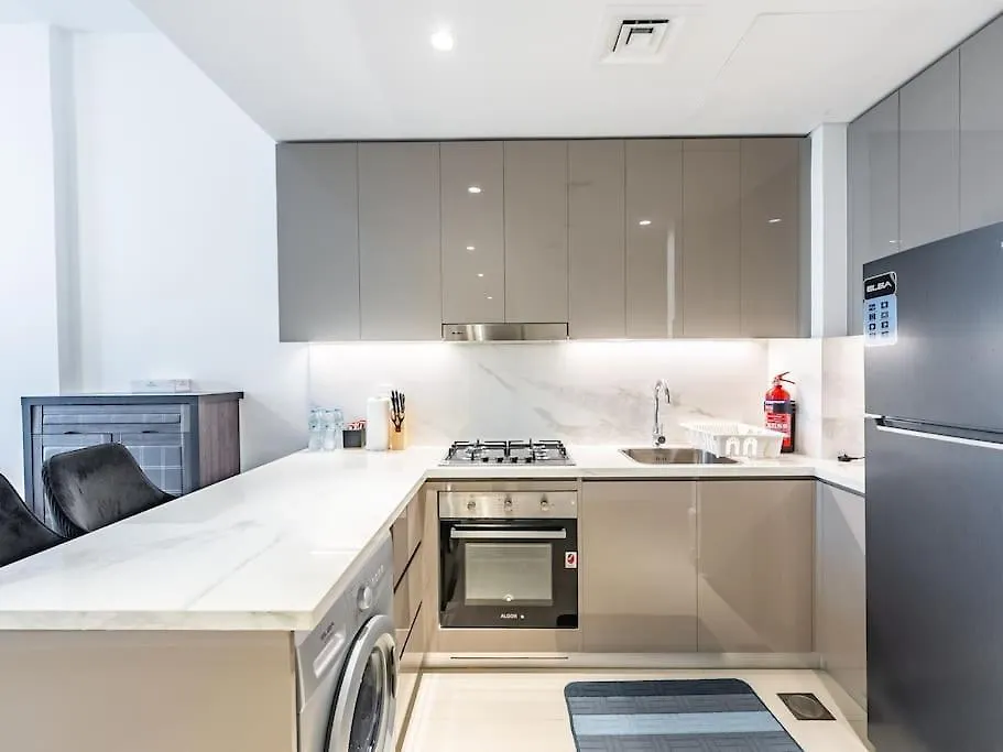 Apartment Luxury Meydan Escape Condo With City Views Dubai United Arab Emirates