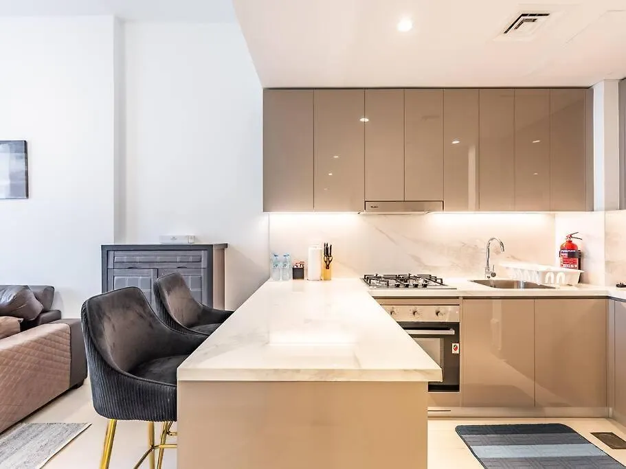 Luxury Meydan Escape Condo With City Views Dubai